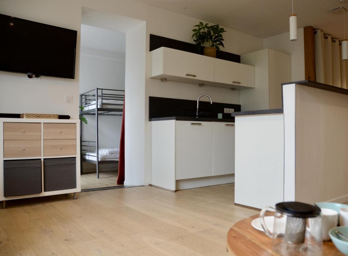 Beau Rivage Apartment Annecy Luaran gambar