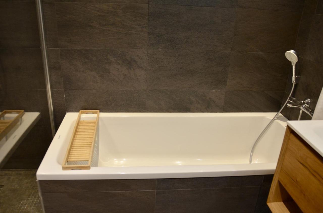 Beau Rivage Apartment Annecy Luaran gambar